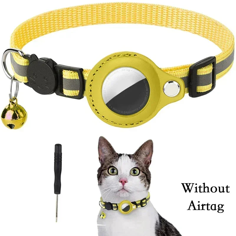Reflective Cat Collar with AirTag Holder and Bell